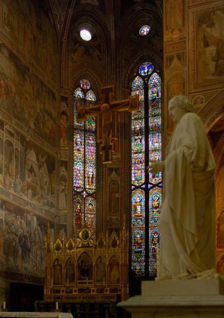 Vista parcial de un altar en la Basílica di Santa Croce - Florencia -